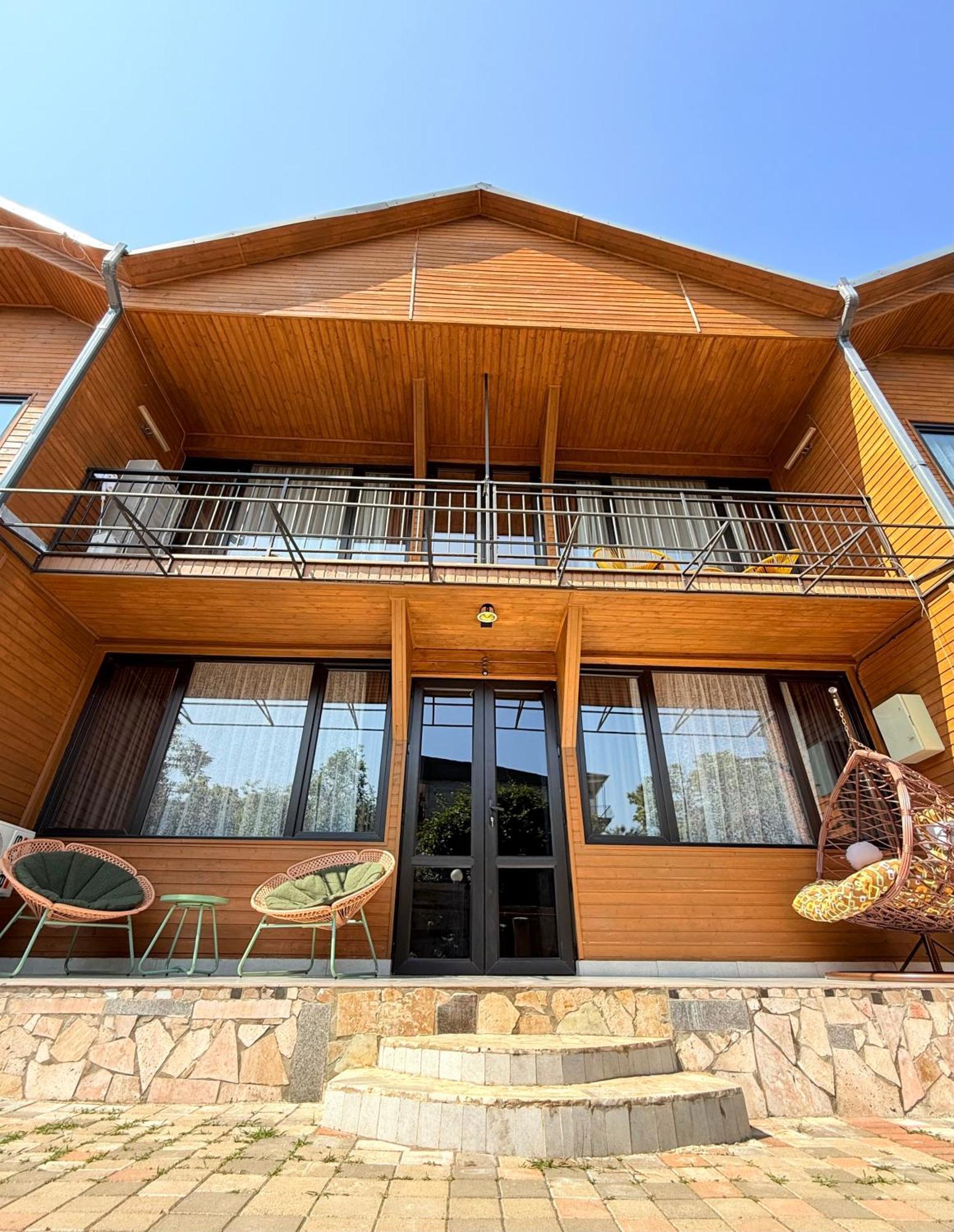 Eco House Sunshine * Kobuleti